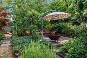 Garden- click for photo gallery